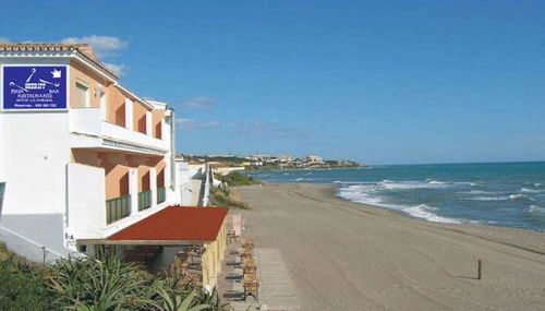 Apartamentos La Dorada - Photo 1