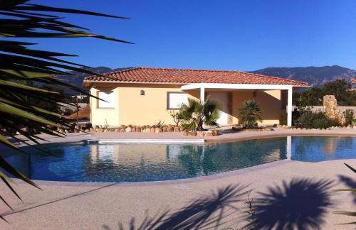 L'Hacienda Piscine chauffée à 28, spa, boulodrome et court de Tennis privés, 2 villas indépendantes - Foto 17