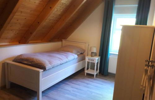 Tolles Ferienhaus in Pilsum - Ferienhaus Trientje - mit Garten und überdachter Terrasse - Foto 13