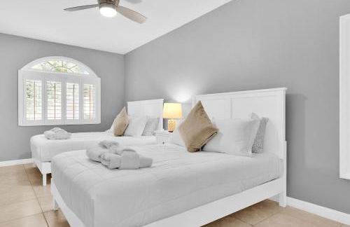 Stunning West Haven Villa with Private Pool Spa and Balcony Near Disney - Foto 23