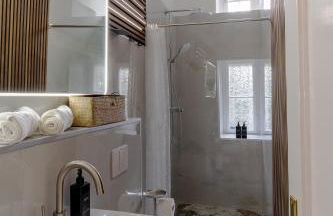 Nofa Apartments - Altbau Apartments am Kudamm - Foto 7