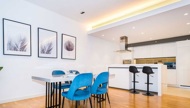 LUX Holiday Home - Bluewaters Residences - Foto 4, Servicio de comidas en la habitación