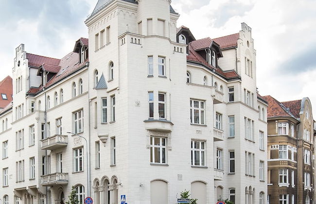 Homewell Boutique Apartments - Photo 44