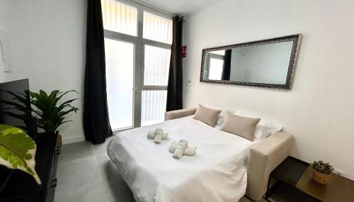 Valencia Comfort Stay Near Metro, 2 Bed, 1 Bath - Foto 4, towels