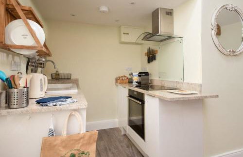 The Hat Shop - Photo 8