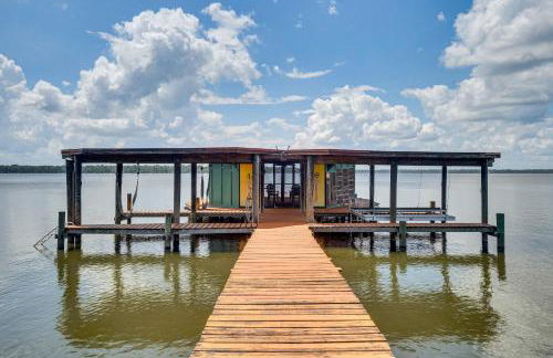 Little Lake George Hideaway with Furnished Boathouse - Foto 2