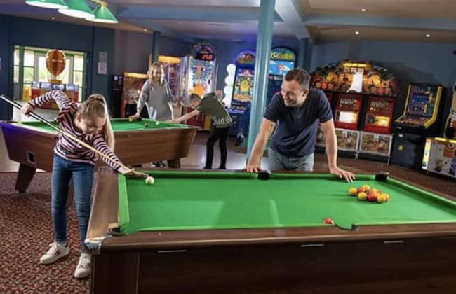 Remarkable 2-bed Villa Caravan in Driffield - Photo 16