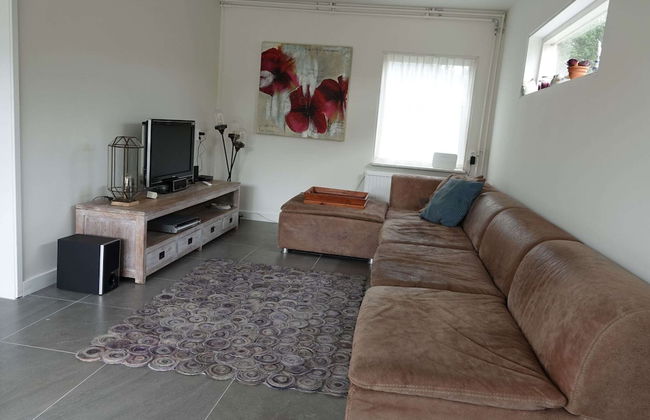 Holiday Home Near Oosteruine Lake & North Sea - Photo 17