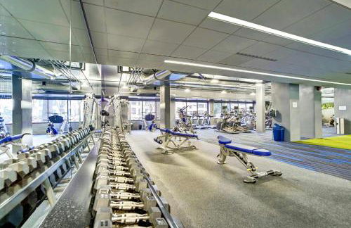 Stylish Apartment Close to National Landing - Photo 20