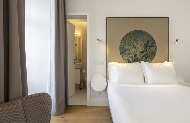 Lisbon Serviced Apartments Madalena - Photo 11