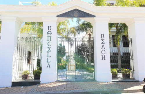 LUXURY APARTMENT FRONTAL TO THE SEA IN ESTEPONA DONCELLA BEACH - Photo 40