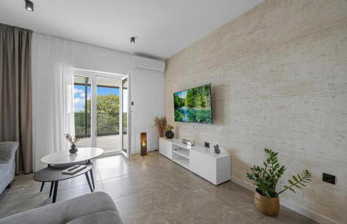 Lovely Home In Plastovo With Sauna - Photo 4