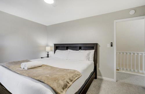 Spacious Rockrimmon Getaway - Sleeps 14 - GameRoom - Foto 33