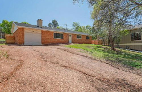 Flagstone Hall! Family Home w Scenic Views - Foto 33