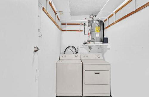 Sunny Hollywood Pool Home Near Beach & Casino - Foto 47