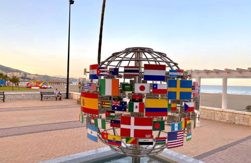 Fuengirola Holiday Apartment w/Balcony View & Pool - Photo 27