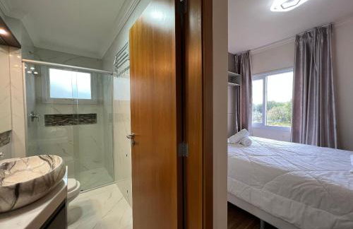 Casa de Pedra 303A - 2 suítes com piscina Gramado - Foto 29