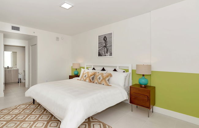 Roami at Grove 27 - Photo 27