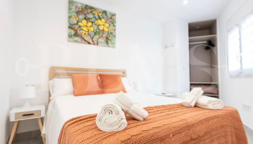 Comfortable and charming apartment with terrace by REMS - Photo 2