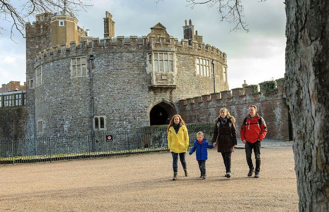 Chalet-sleeps6-parking-garden-pool - Foto 27