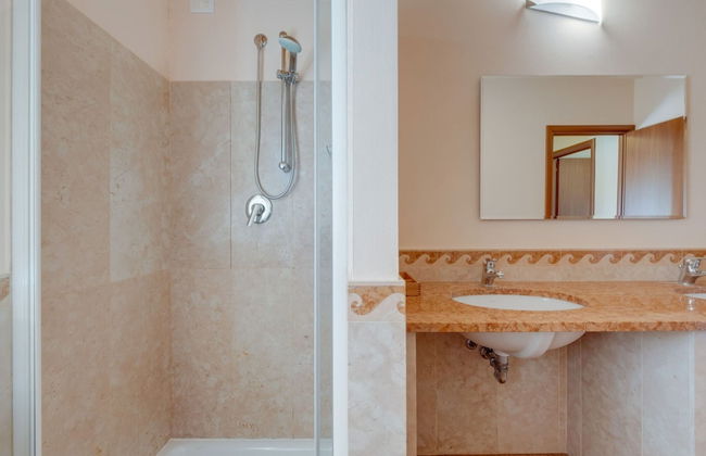 Apartment by Lake Idro With Mountain Views - Foto 14