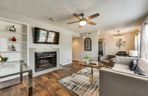 Upgraded 1BD condo Pool Irving I45 - Foto 1
