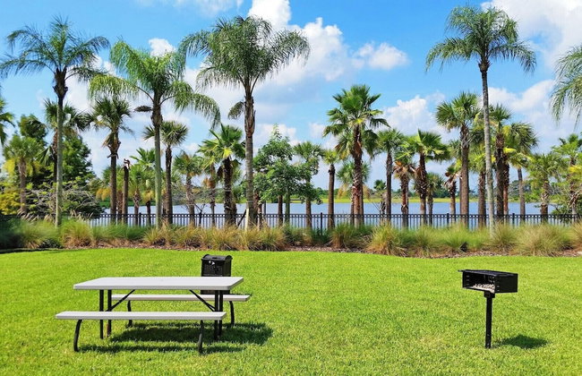 Beautiful LAKEVIEW Deluxe Condo Near Theme Parks - Foto 130