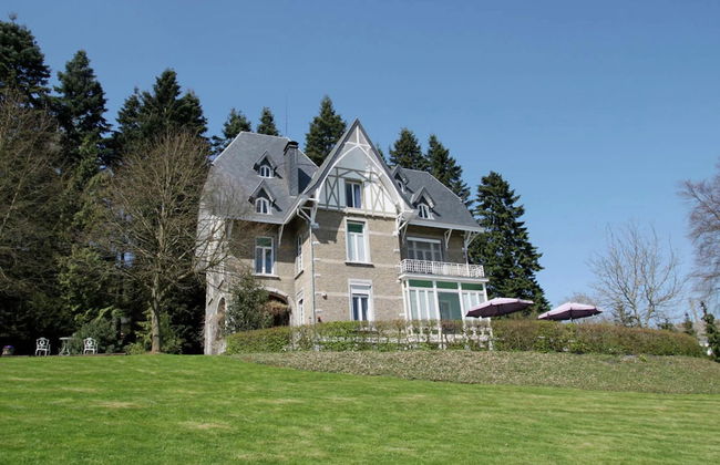 Spacious Pet-friendly Castle in Stavelot - Photo 1