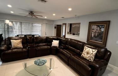 Modern Miami Oversized 3 Bedroom in Central Location - Foto 1