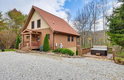 Cozy Couples Getaway with Hot Tub Fox Ridge Cabin - Foto 35