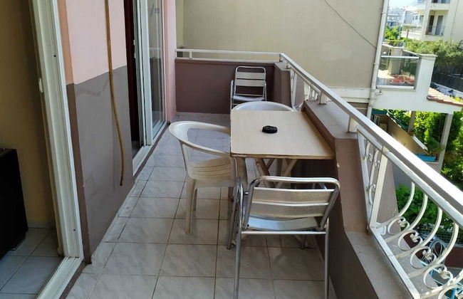 Nirvana Apart - Photo 9