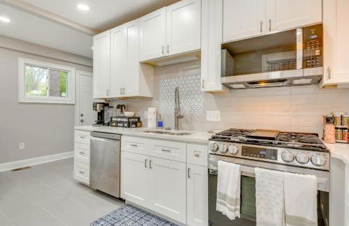 3 Mi to World Cup Play! ATL Home with Fenced Yard - Foto 8