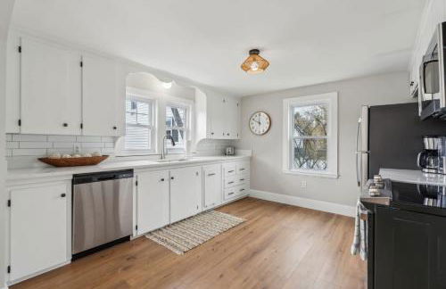 The Coastal Nest - Stay for 5 - Foto 10