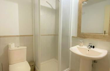 Sea View Penthouse Apartment with Hot Tub - Casa Bella Vista, Buenas Noches , Estepona - Photo 29