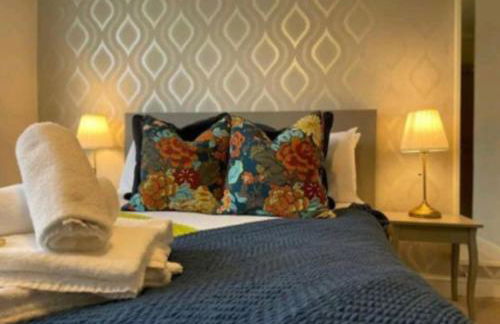 The Regal - Photo 14