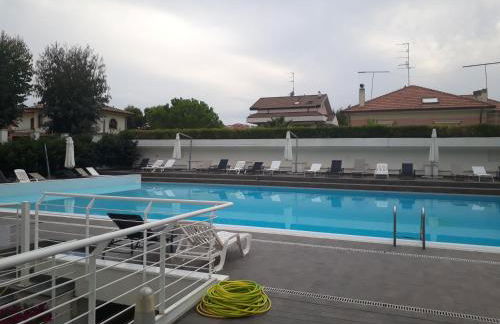 FRONTE MARE-CENTRALE-Riviera Palace-Giulianova-Apartment-affitti solo da Sabato a Sabato - Foto 16