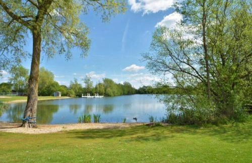 Exquisite Lake lodge in Hoburne Holiday Resort - Valentino Rose Lodge - Foto 32