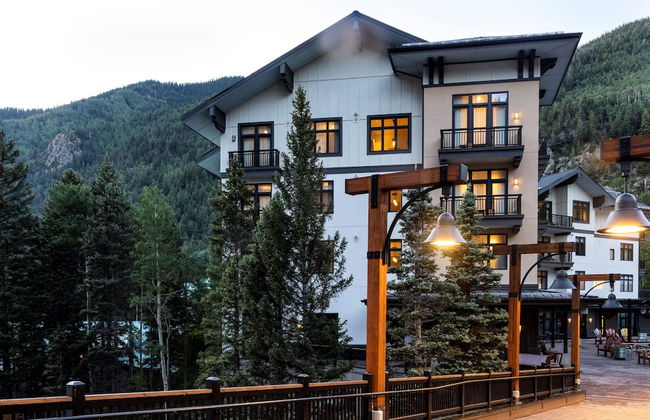 The Blake Residences - Foto 1