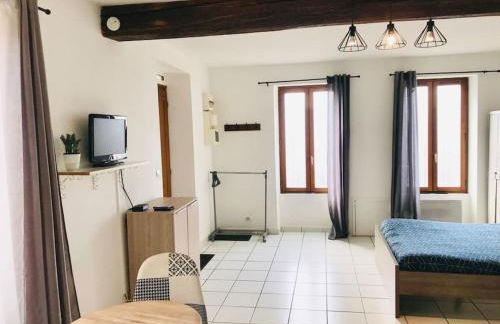 Le Studio du 14 parking gratuit et arrivée autonome - Foto 6