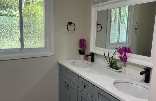 Evergreen Escapes 4 BR with Game Room, Firepit near Kalahari and Camelback - Foto 44