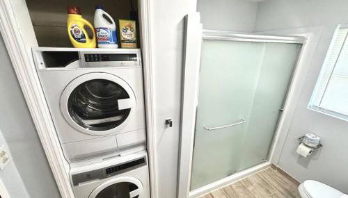 Large 3Bedrooms 1 Bath Near DownTown Dining - Foto 5