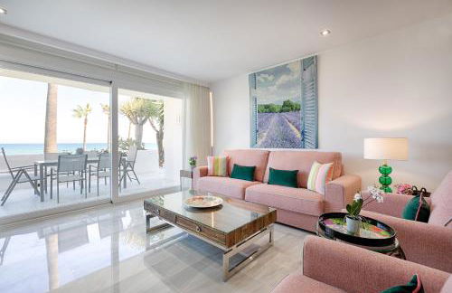 Hanami Alcazaba Beach Front Sea View - Photo 2