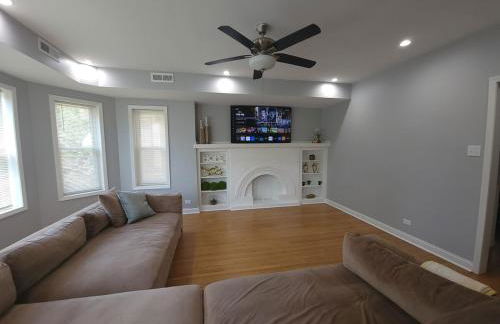 Beautiful Big 3 bedroom Quiet Apt near downtown - Foto 21