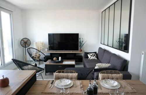 Appartement cosy 2 ch avec toit terrasse & parking - Lumineux et calme - Foto 9