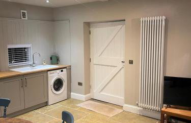 Bishops Keep - A New Unique Town Centre Home - Photo 7