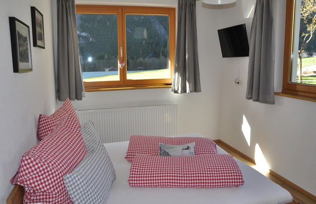 Chalet in Steeg Near Ski Slopes - Foto 5