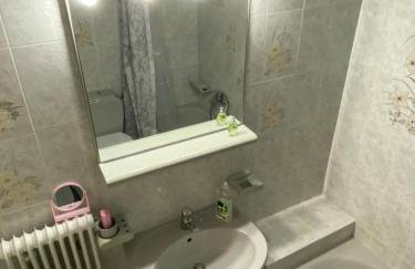 Village Mountain and Sea Horizon - Photo 15