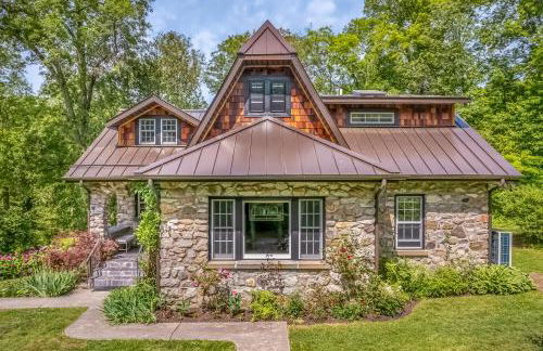 Rose & Thorne - Foto 1