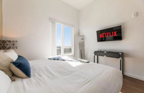 Arts District Stay, Walk to Little Tokyo with Parking - Foto 17