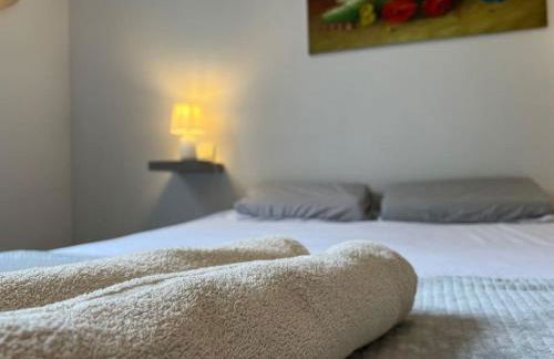 T2 Calme et Paisible Parking Piscine - Foto 10